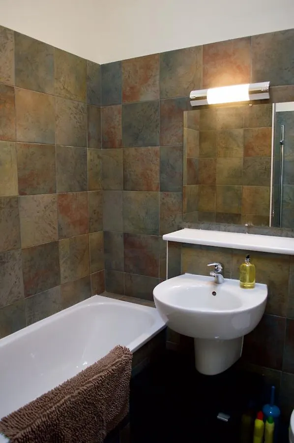 Fabulous 3 Bedroom Central Flat With Castle Views Édimbourg 0*,