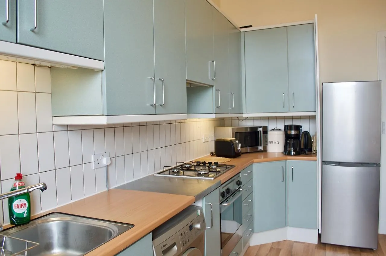 Apartment Fabulous 3 Bedroom Central Flat With Castle Views Edinburgh