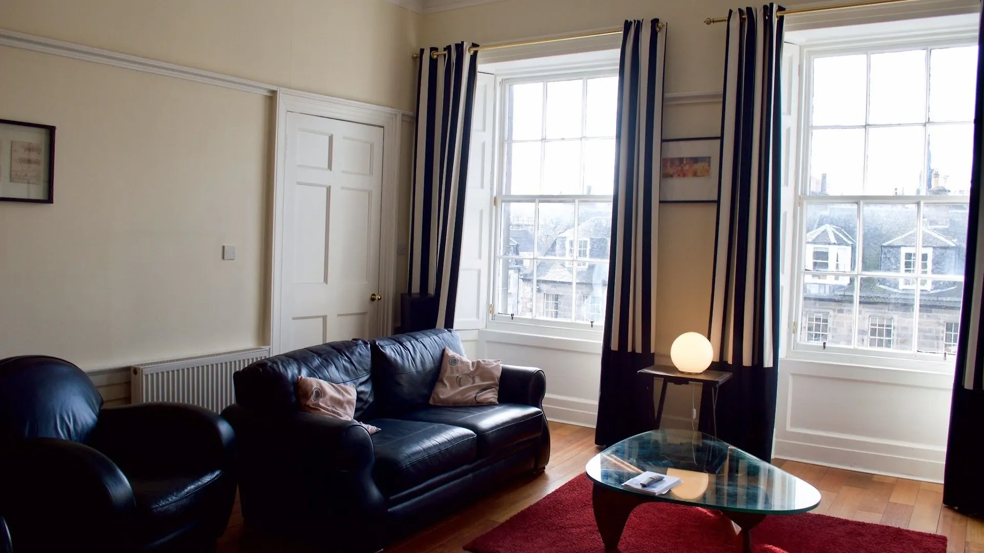 Appartement Fabulous 3 Bedroom Central Flat With Castle Views Édimbourg